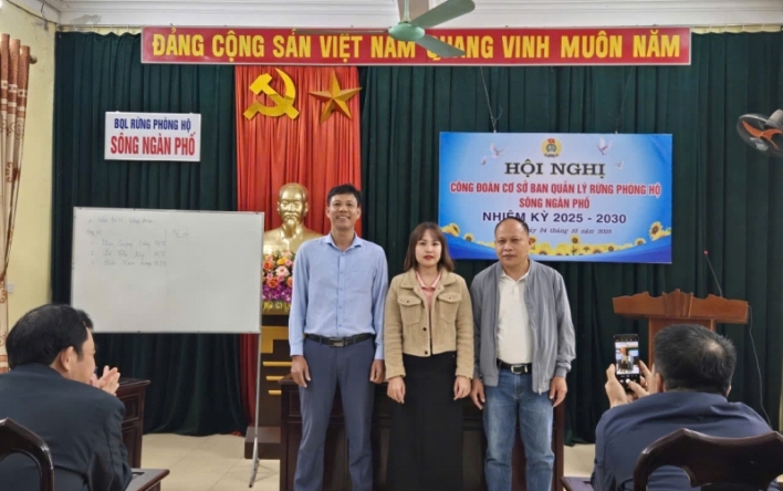 Công đoàn cơ sở Ban Quản lý Rừng phòng hộ Sông Ngàn Phố...